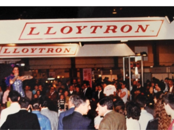 1982.png